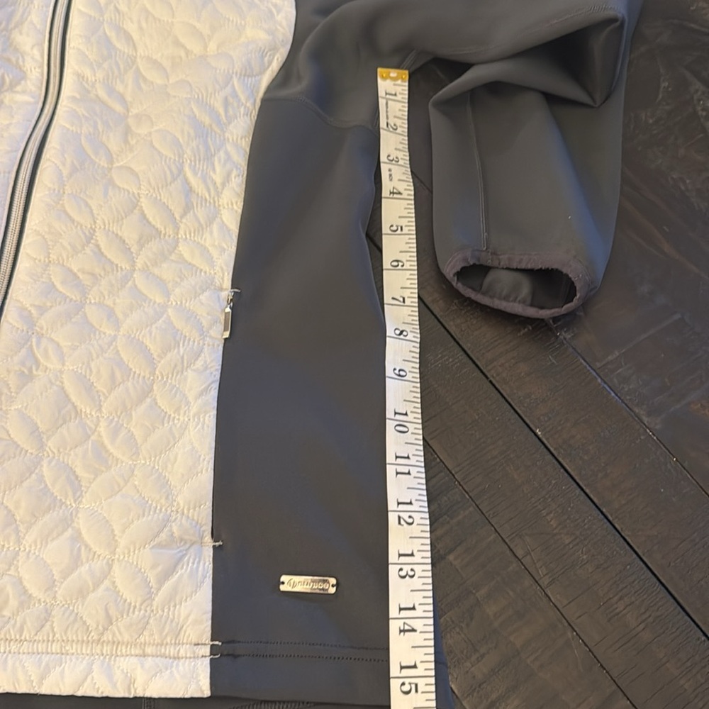Calvin Klein Performance Jacket - Picture 4 of 7